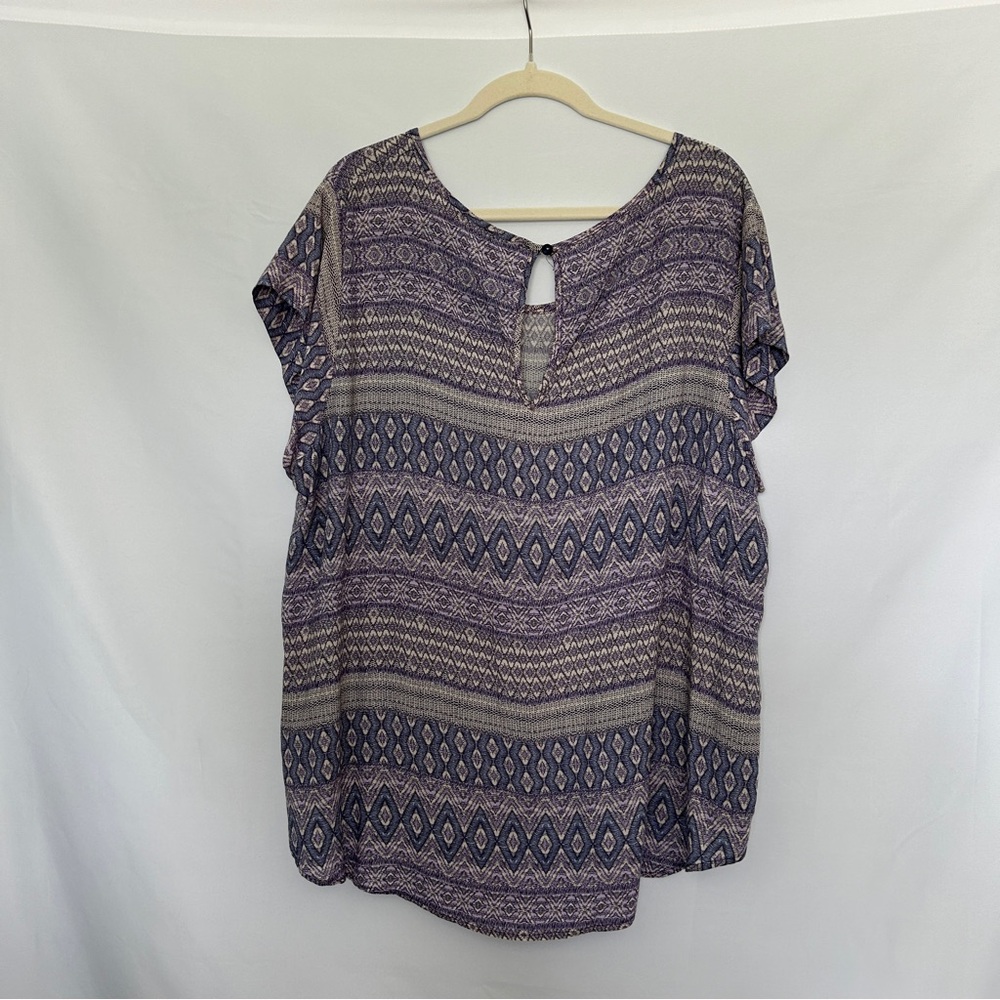 Adrienne‎ Vittadini Blue and Cream Boho patterned Top - Picture 3 of 5